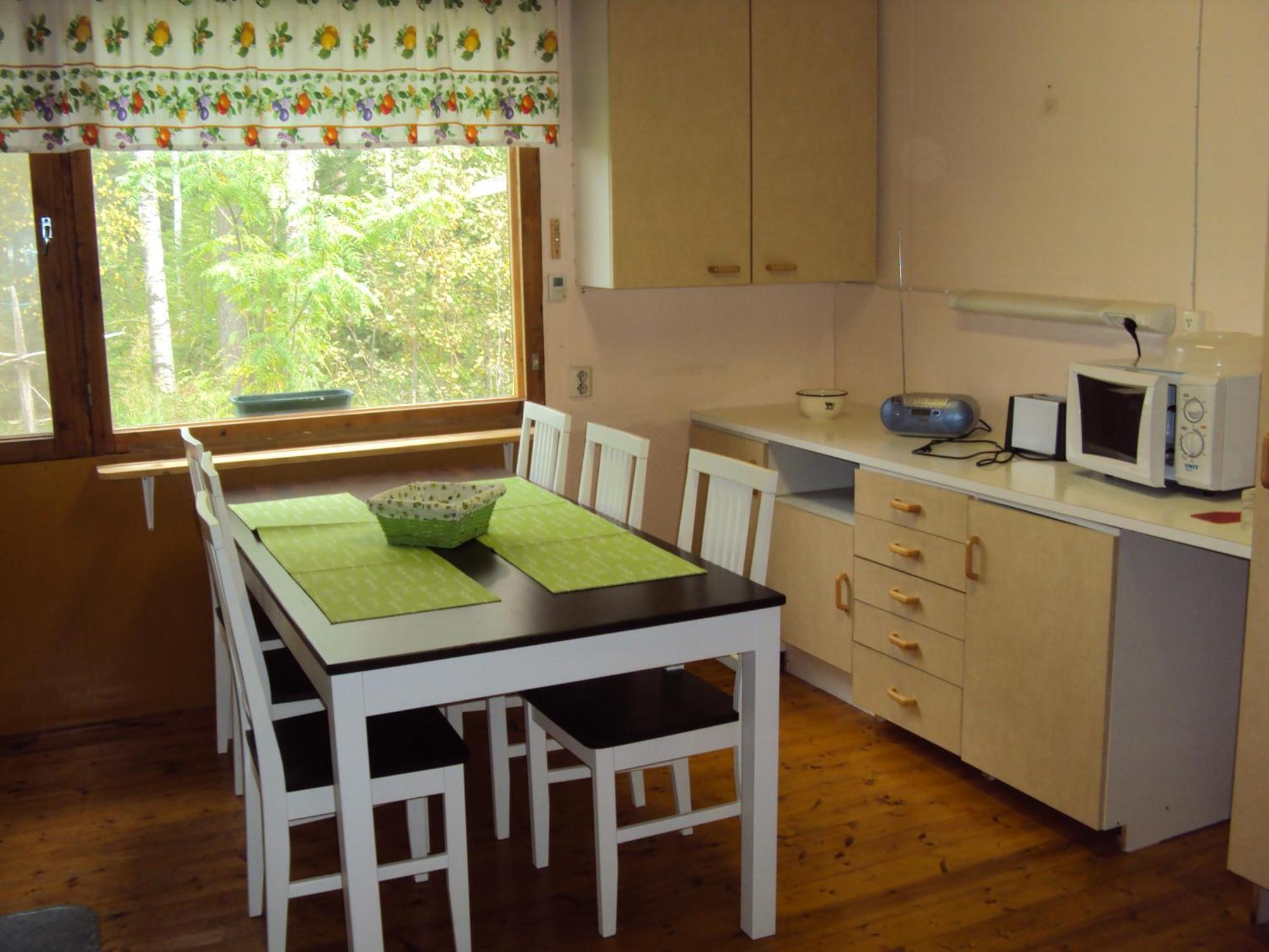 Maekelaen Lomatuvat Bed And Breakfast Korkeakoski  المظهر الخارجي الصورة